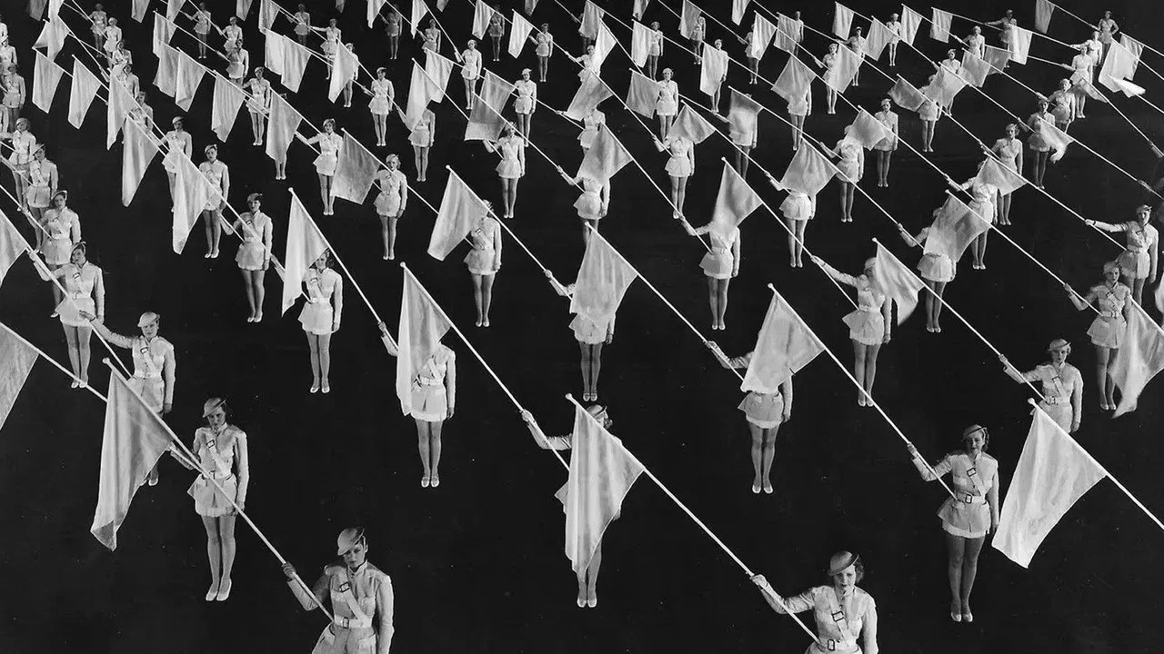 Gold Diggers of 1937 - 剧照
