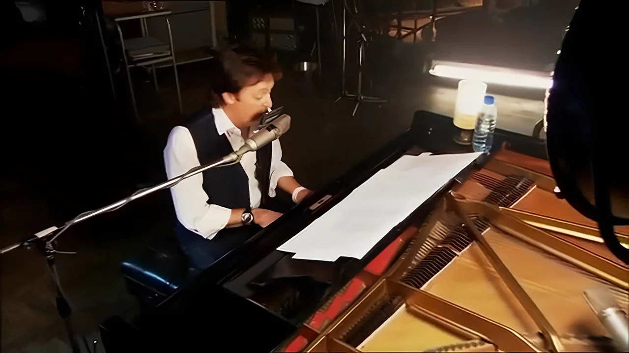 Paul McCartney: Chaos and Creation at Abbey Road - 剧照