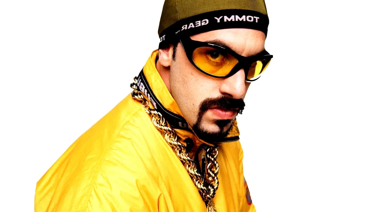 Ali G, Aiii - 剧照