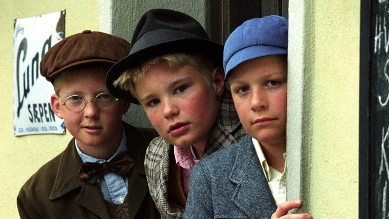 Olsenbanden Junior G&aring;r Under Vann - 剧照