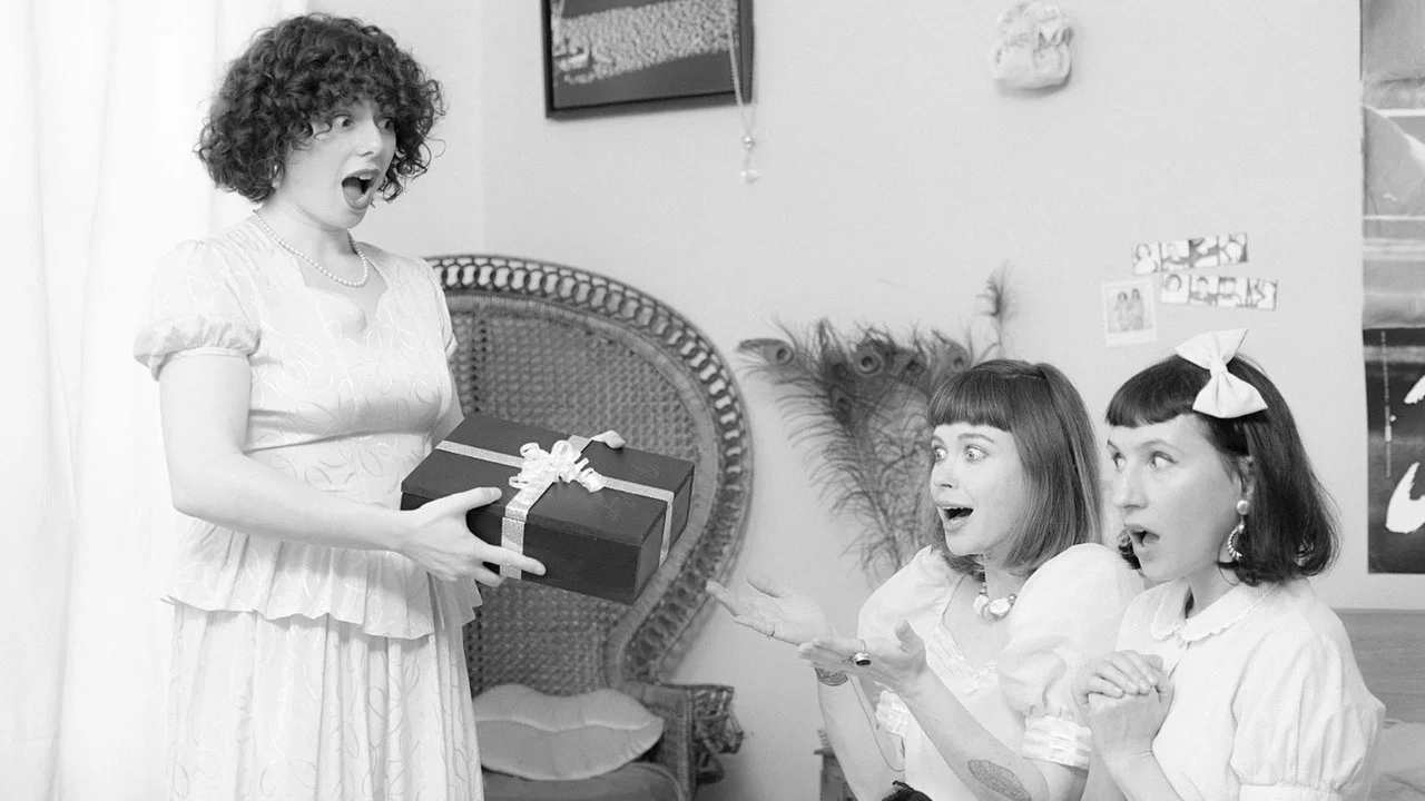 Romy & Laure... et le myst&egrave;re du plug enchant&eacute; - 剧照