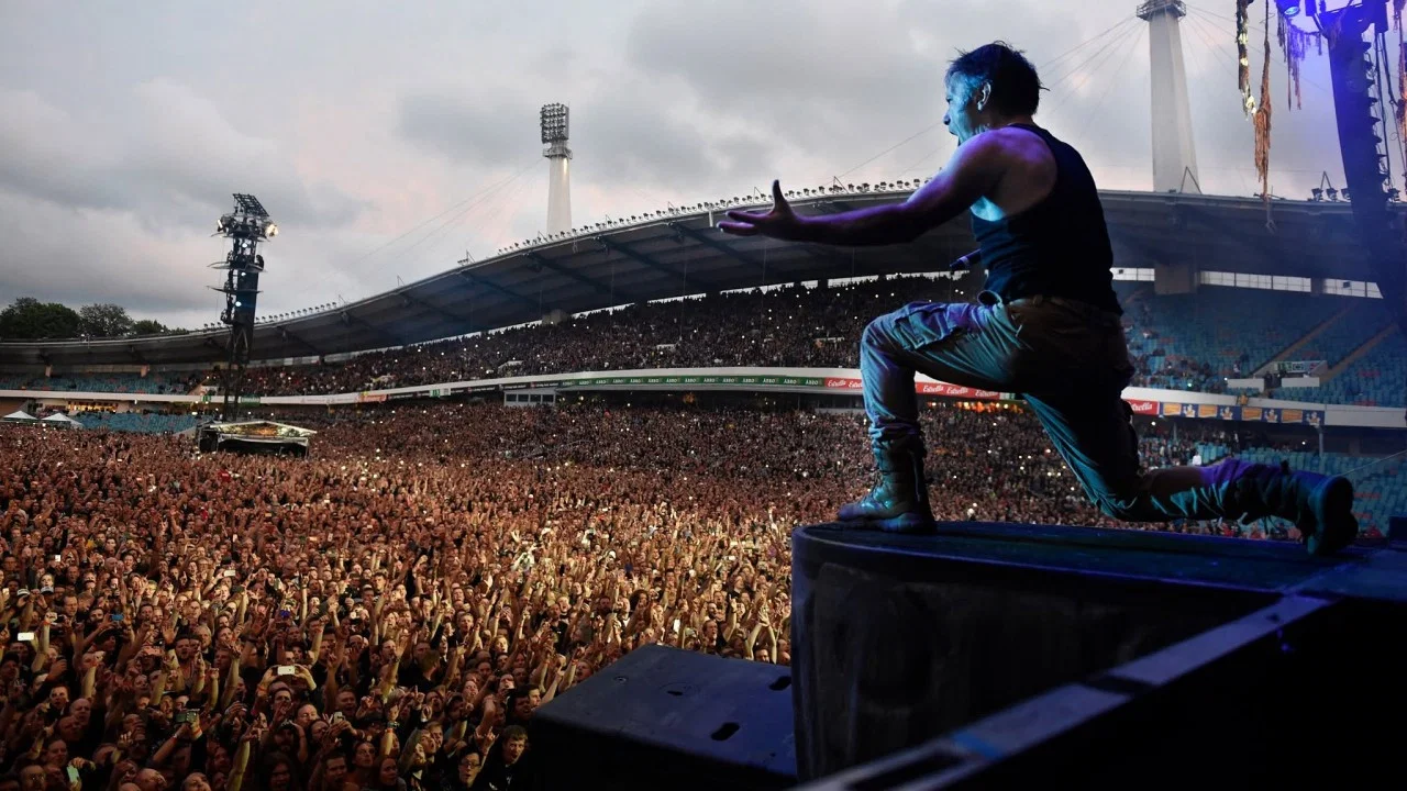 Iron Maiden: Live At Ullevi - 剧照
