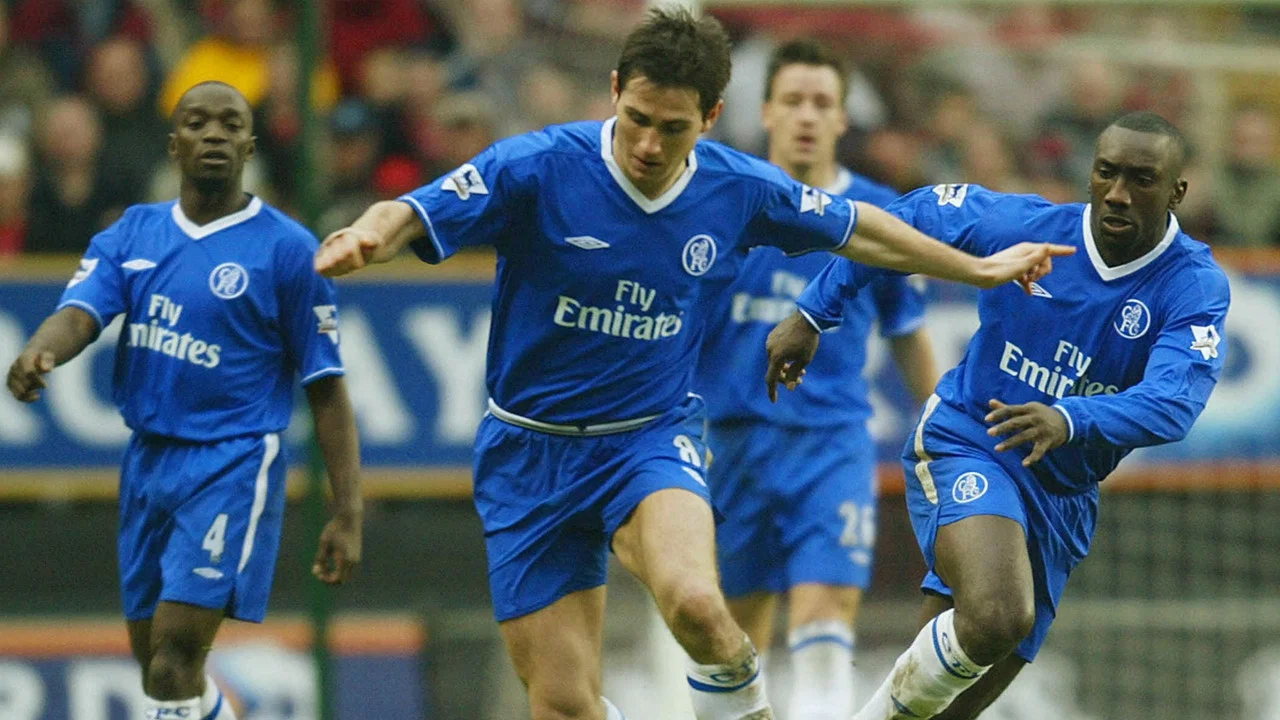 Chelsea FC - Season Review 2003/04 - 剧照