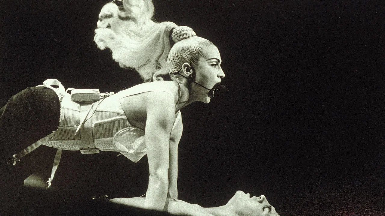 Madonna: Blond Ambition - Japan Tour 90 - 剧照