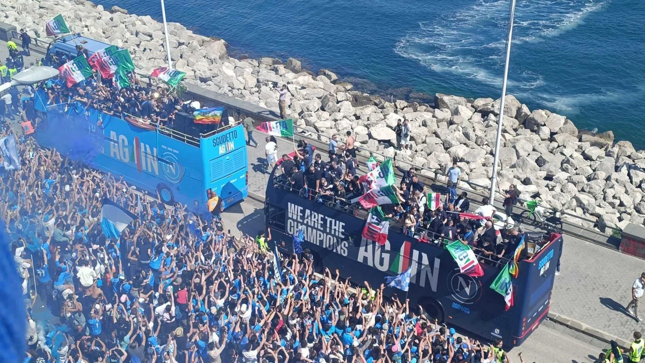 AG4IN - Il film del quarto scudetto del Napoli - 剧照