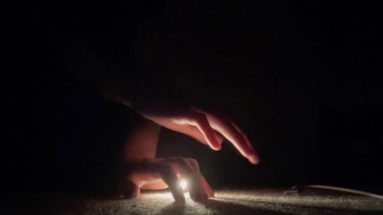 Experiments in the Dark - 剧照