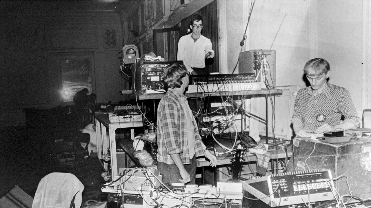 Stand By for Failure: A Documentary About Negativland - 剧照