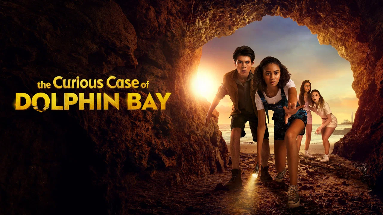 The Curious Case of Dolphin Bay - 剧照