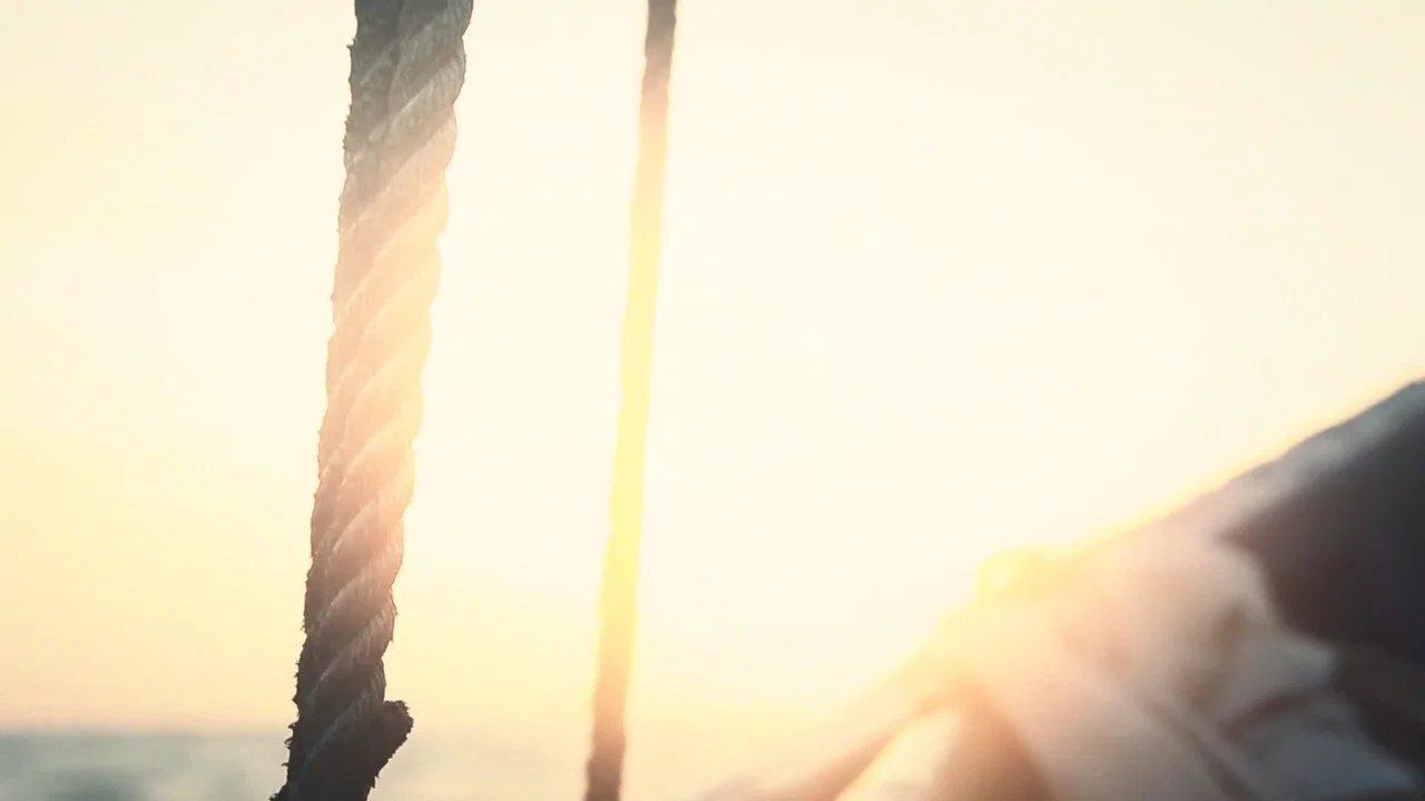 Don't Let Go - 剧照