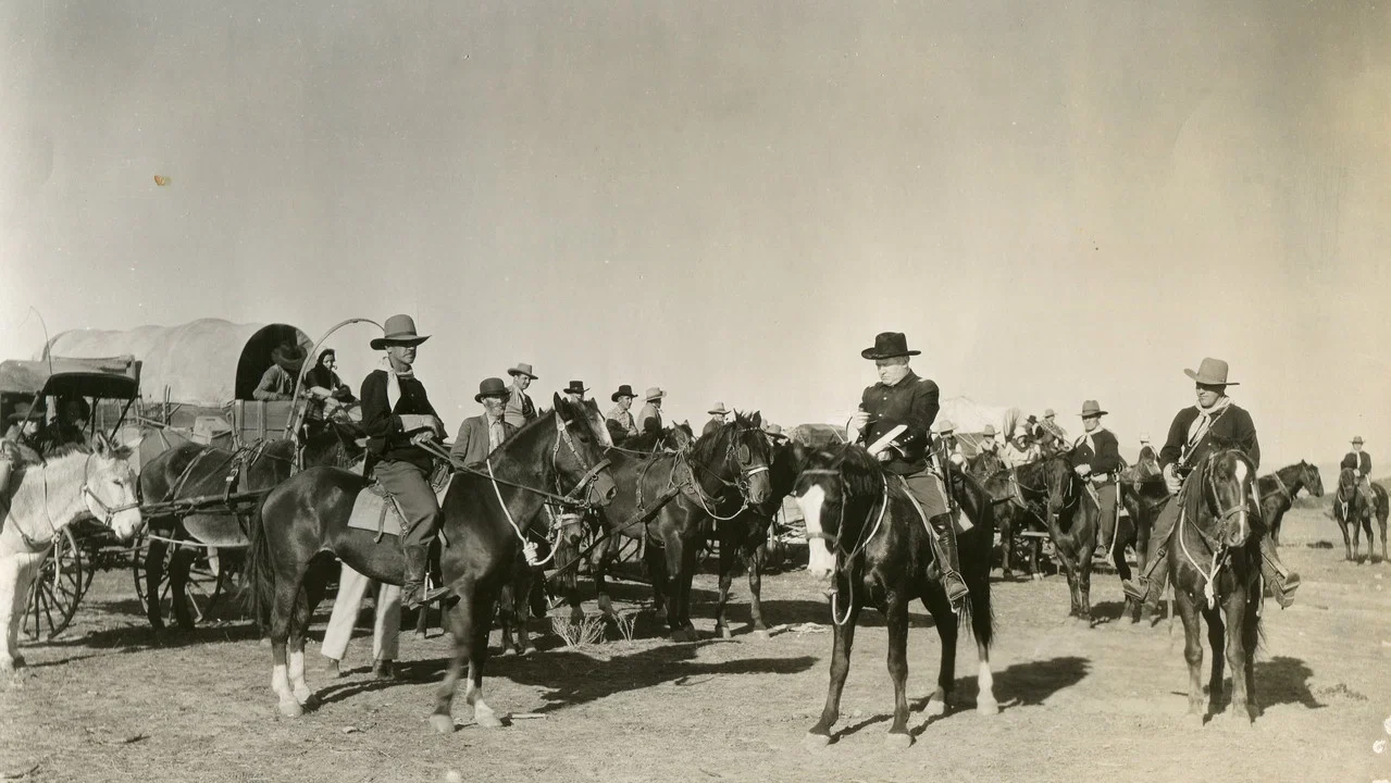 The Cherokee Strip - 剧照