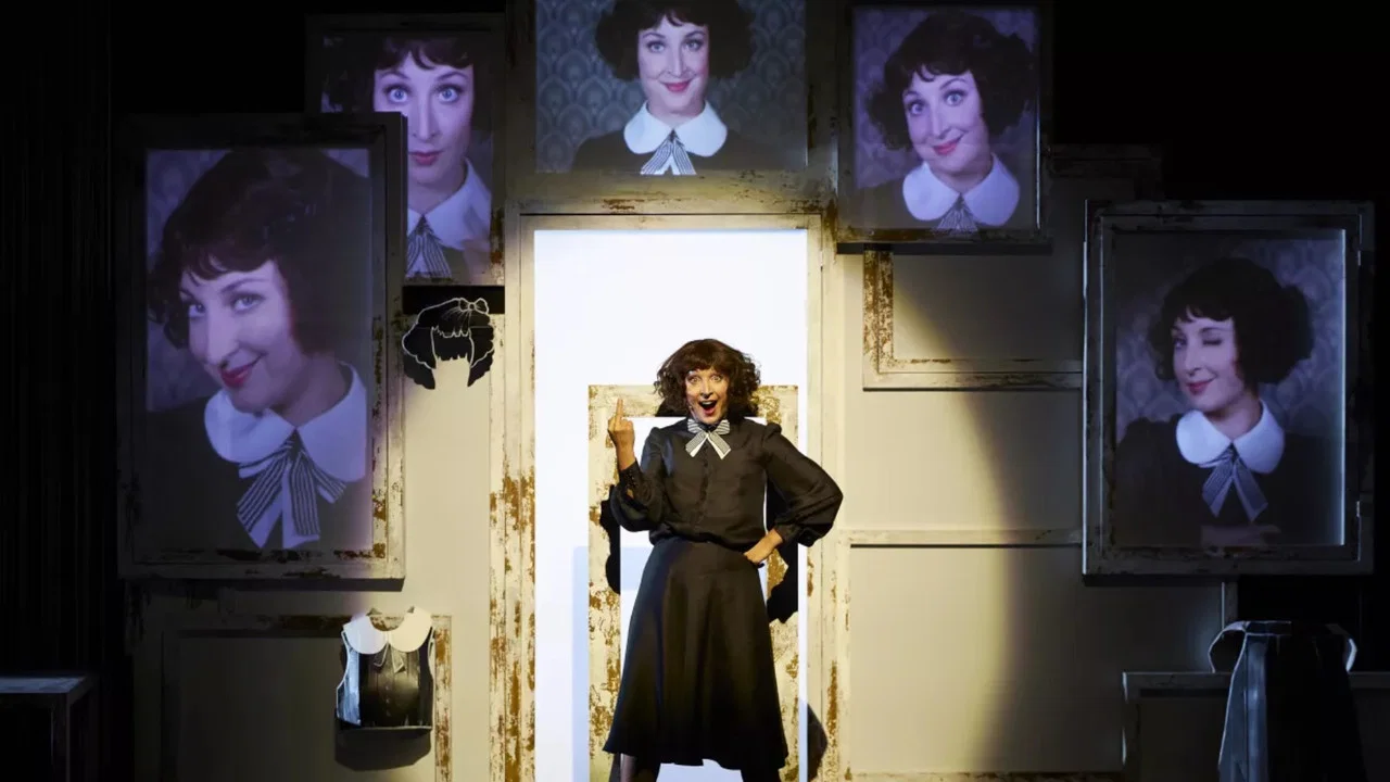 Music-Hall Colette - 剧照