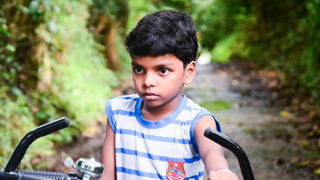 കുഞ്ഞു ദൈവം - 剧照