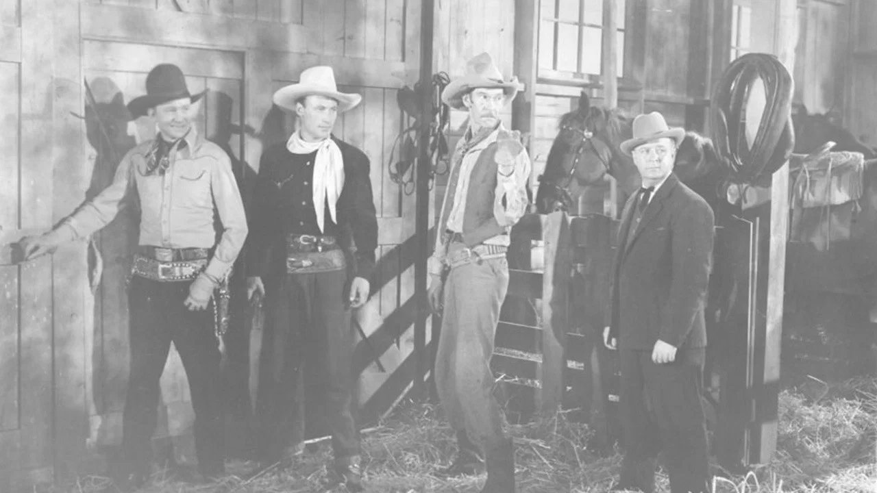 Gangsters of the Frontier - 剧照