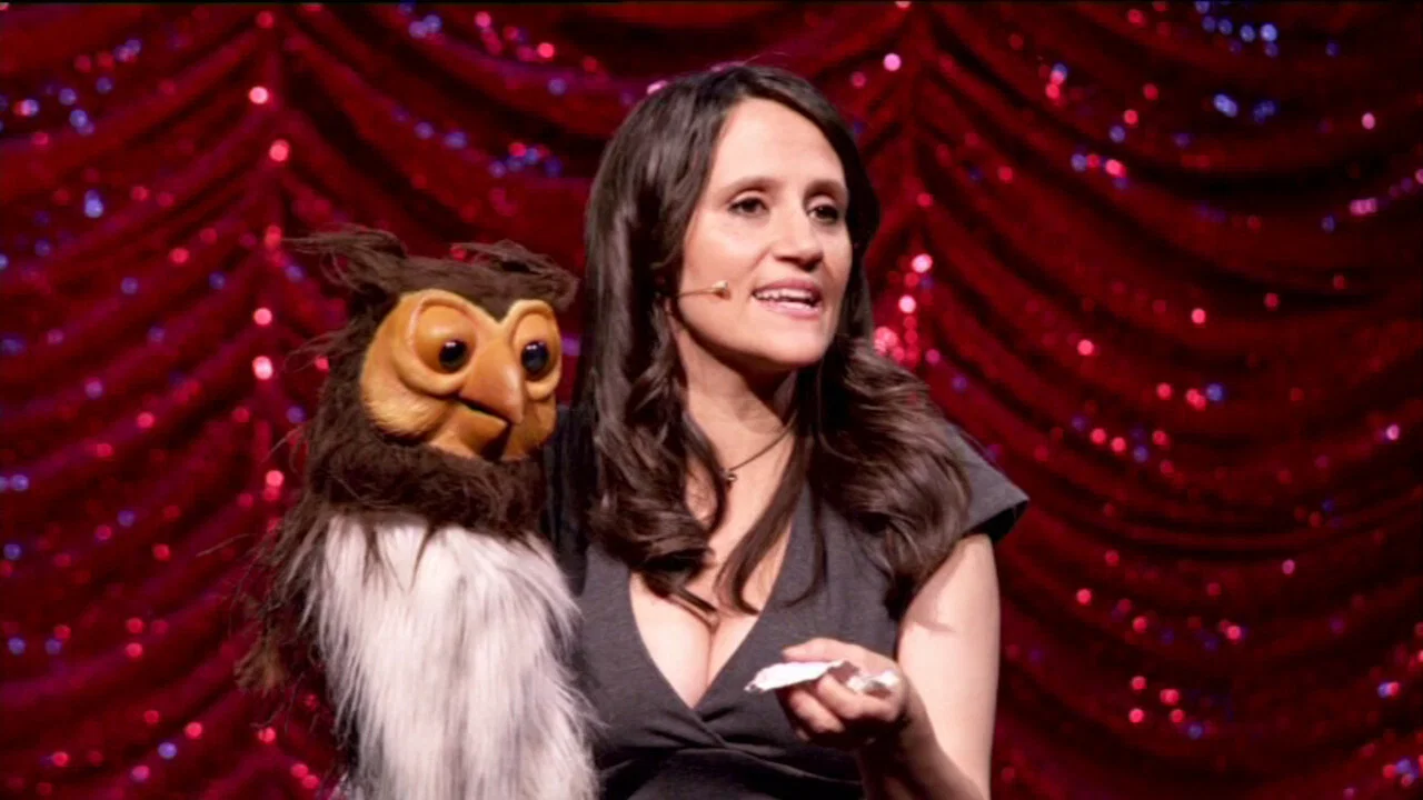 Nina Conti: Talk to the Hand - 剧照