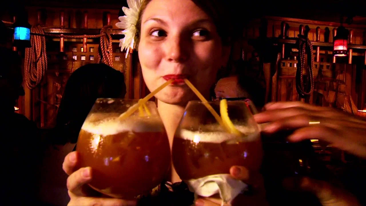 Plastic Paradise: A Swingin' Trip Through America's Polynesian Obsession - 剧照