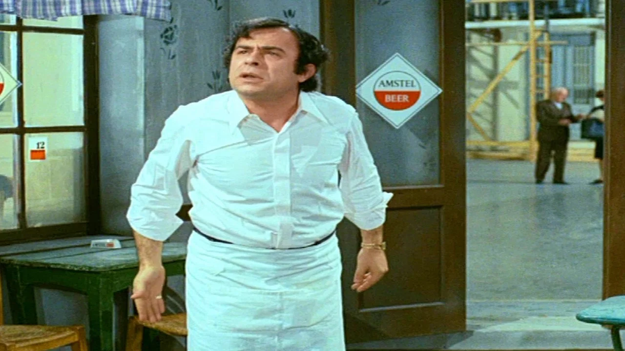 &Tau;&omicron; &Kappa;&omicron;&rho;&omicron;ϊ&delta;ά&kappa;&iota; &Tau;&eta;&sigmaf; &Pi;&rho;&iota;&gamma;&kappa;&eta;&pi;έ&sigma;&sigma;&alpha;&sigmaf; - 剧照