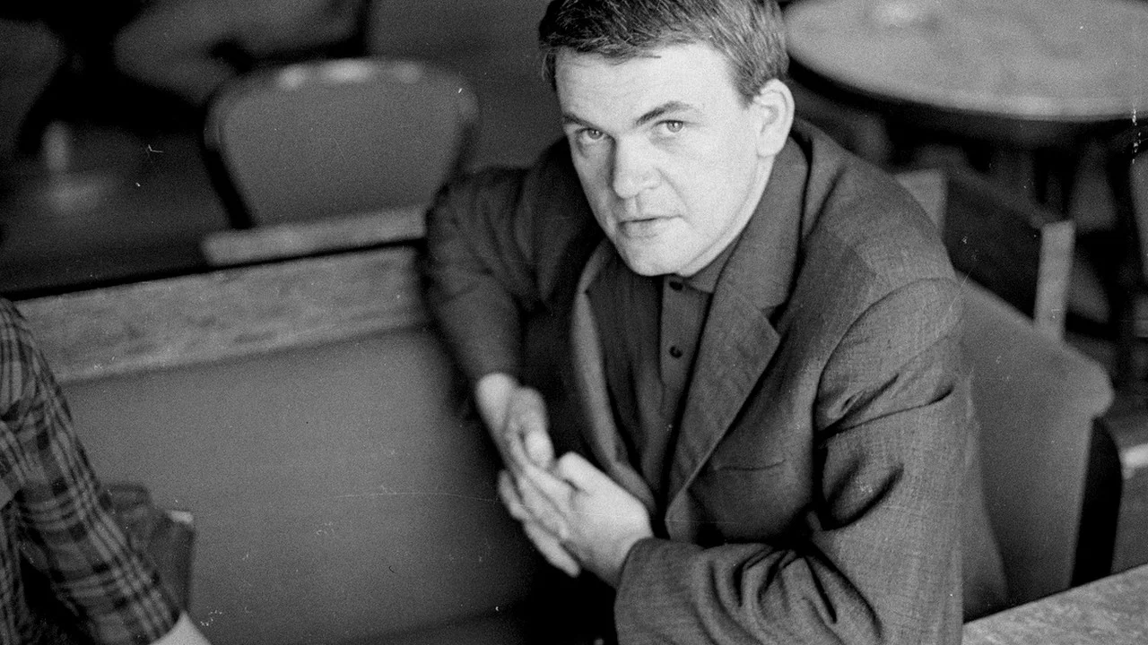 Milan Kundera: od žertu k bezv&yacute;znamnosti - 剧照