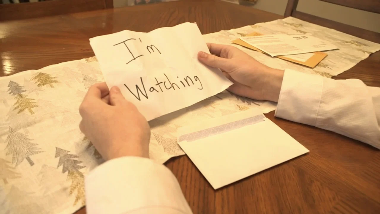 I'm Watching - 剧照