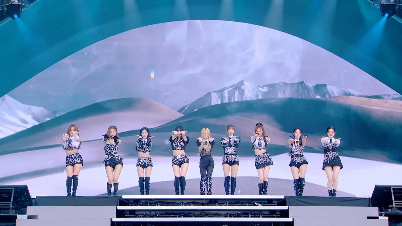 TWICE 第五次世界巡回演唱会《READY TO BE》日本站 - 剧照