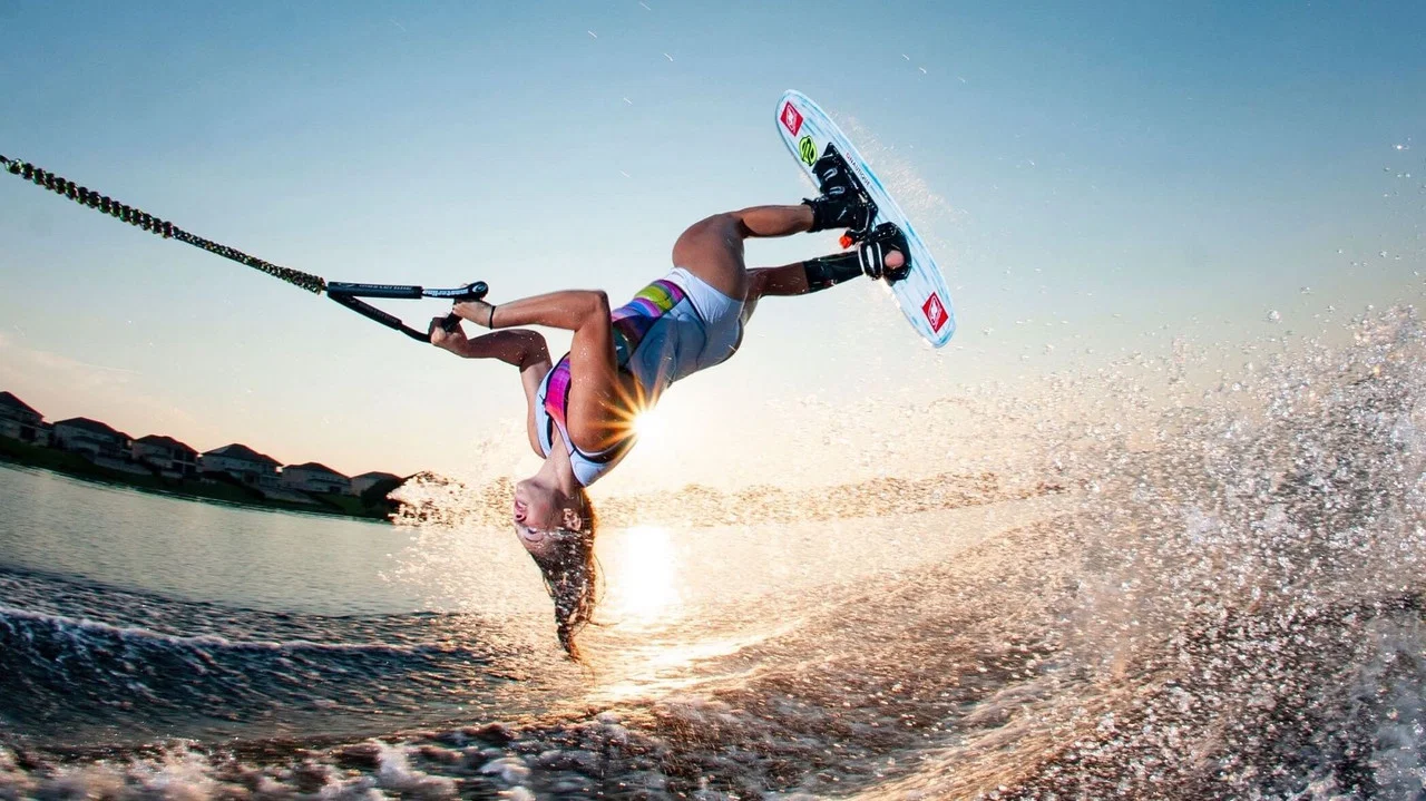 The Unknown Sport of Waterskiing - 剧照