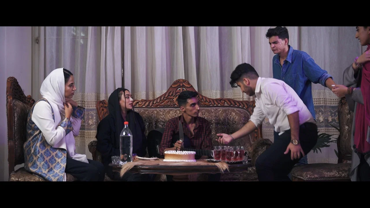 شروع هیولا - 剧照