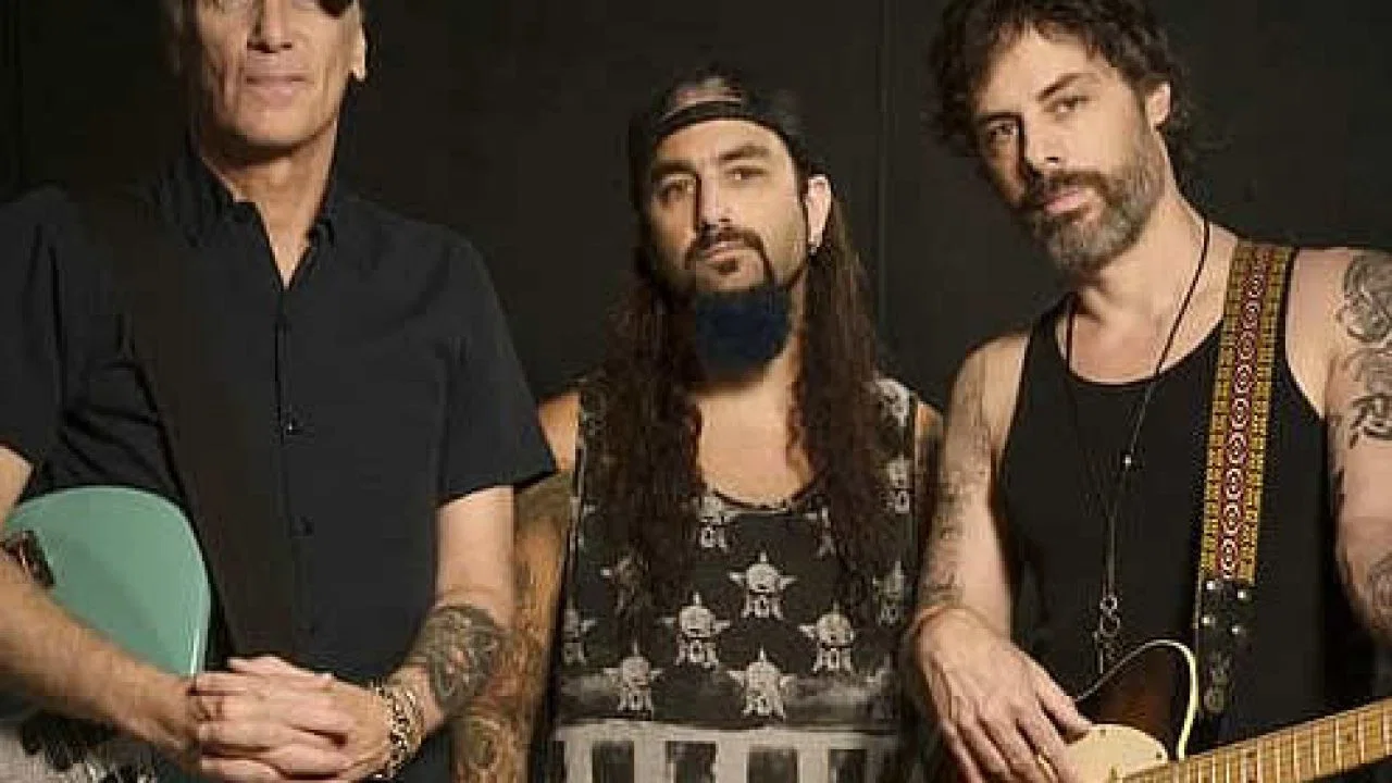 The Winery Dogs : Dog Years - Live in Santiago and Beyond 2013-2016 - 剧照