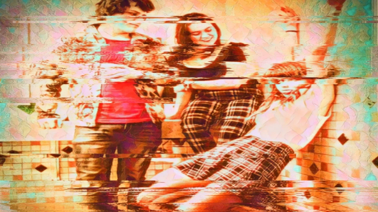 Skating Polly: Ugly Pop - 剧照