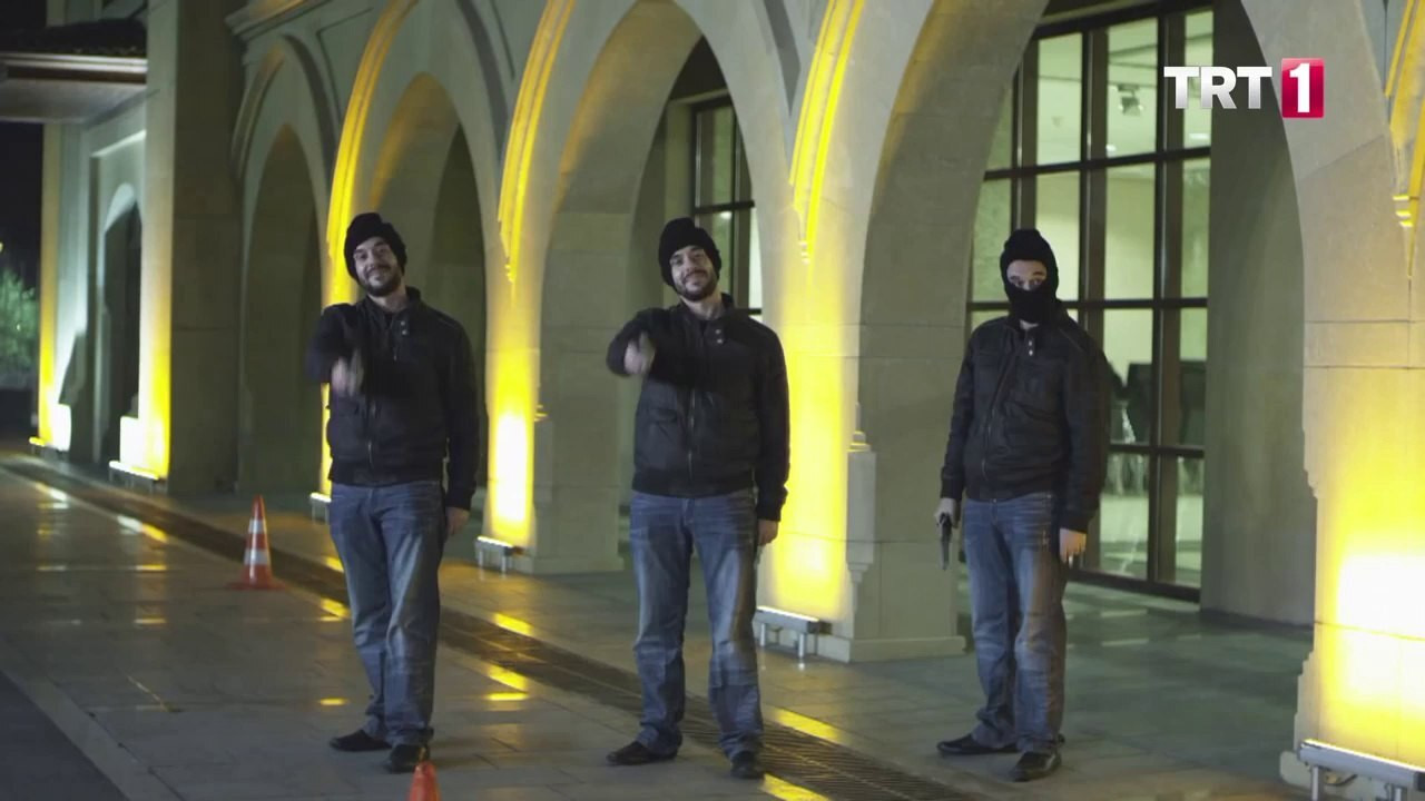 Tek &Ouml;l&uuml;m Yetmez - 剧照