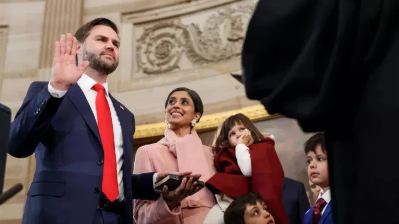 J.D. Vance : la revanche d'une Am&eacute;rique - 剧照