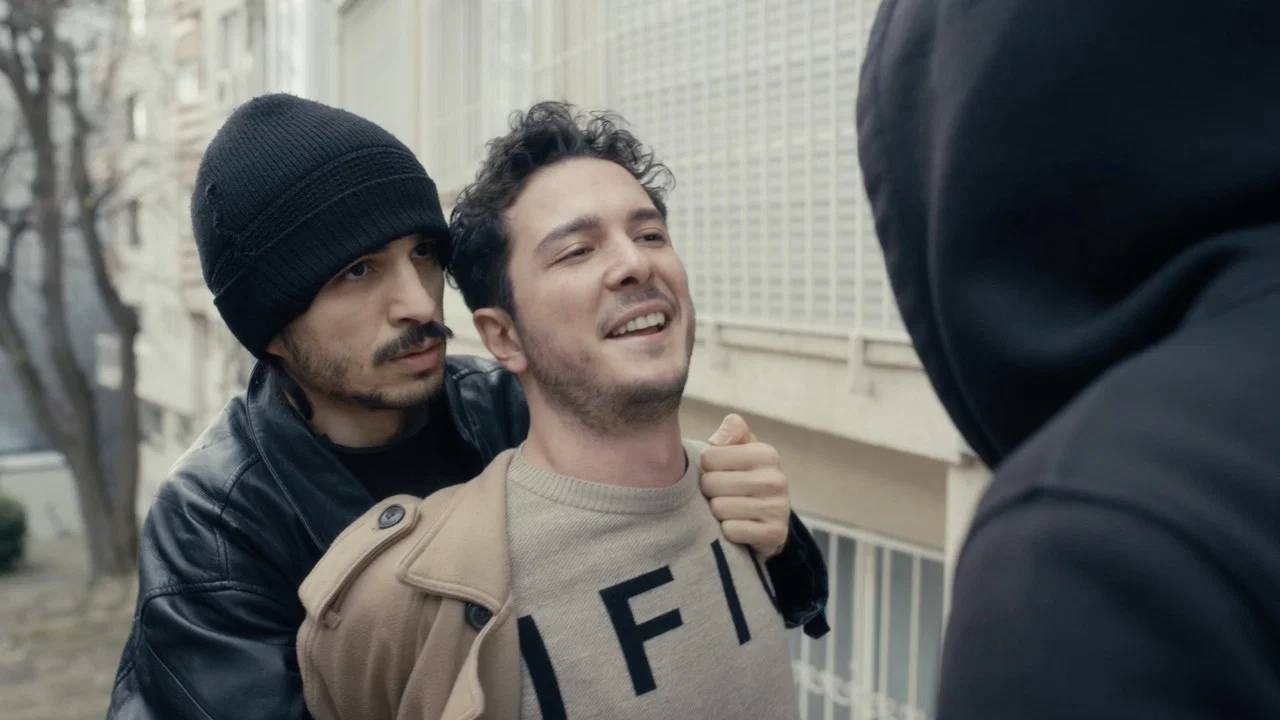 Umrumda Değil - 剧照