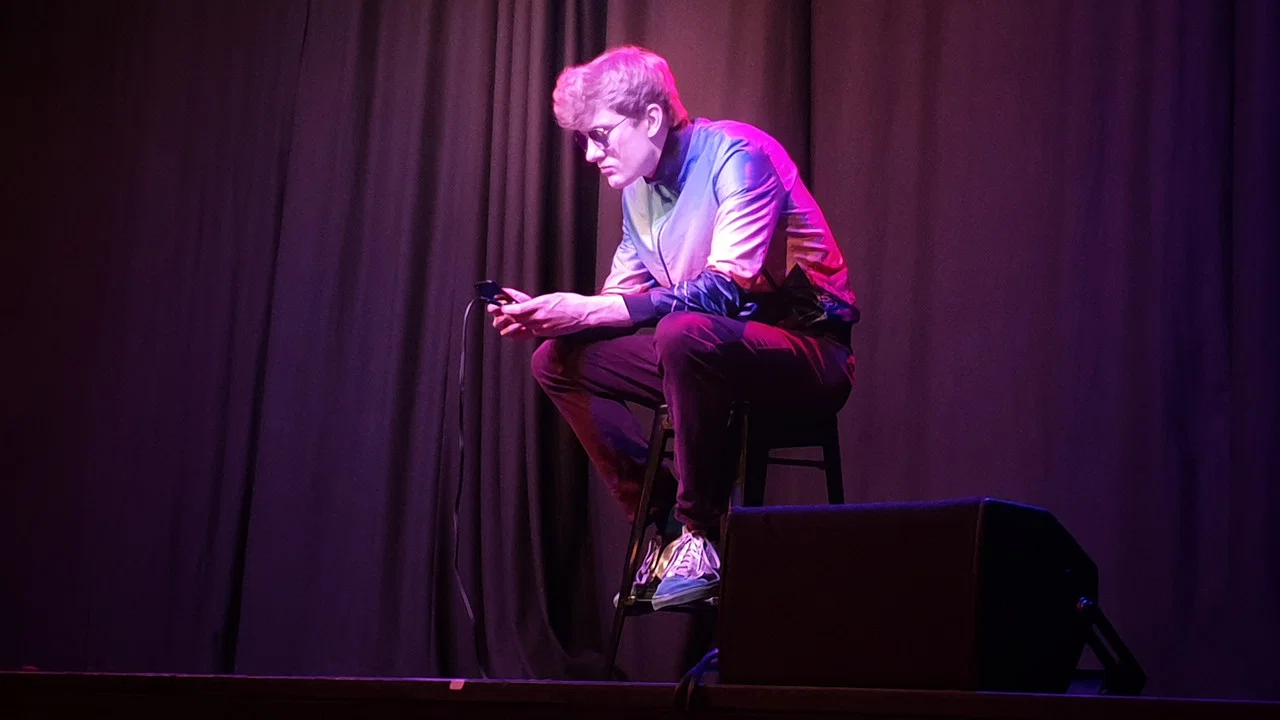 James Acaster: Cold Lasagne Hate Myself 1999 - 剧照
