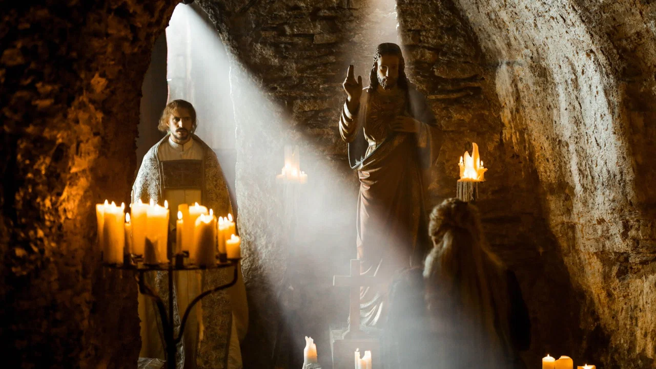 雷德白 - 剧照