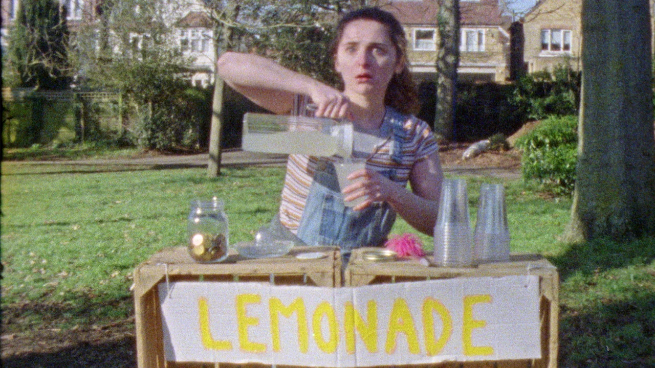 Lemonade Stand-Off - 剧照