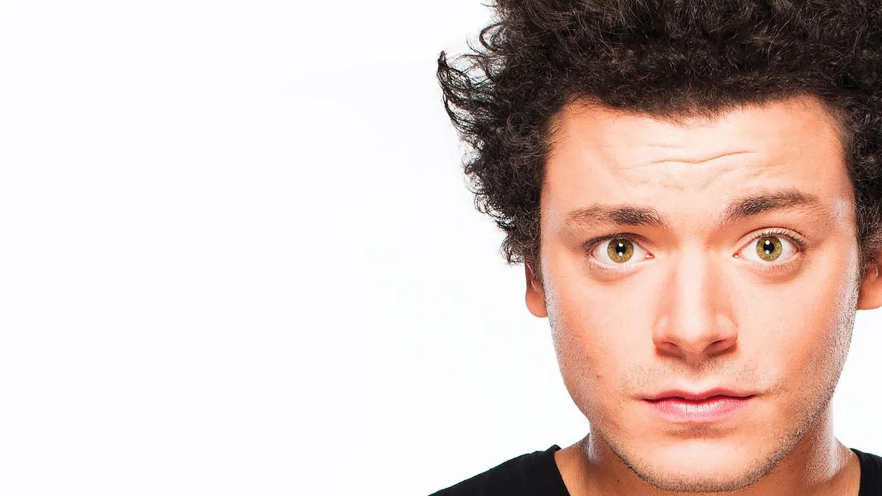 Kev Adams - Voil&agrave; Voil&agrave; - 剧照