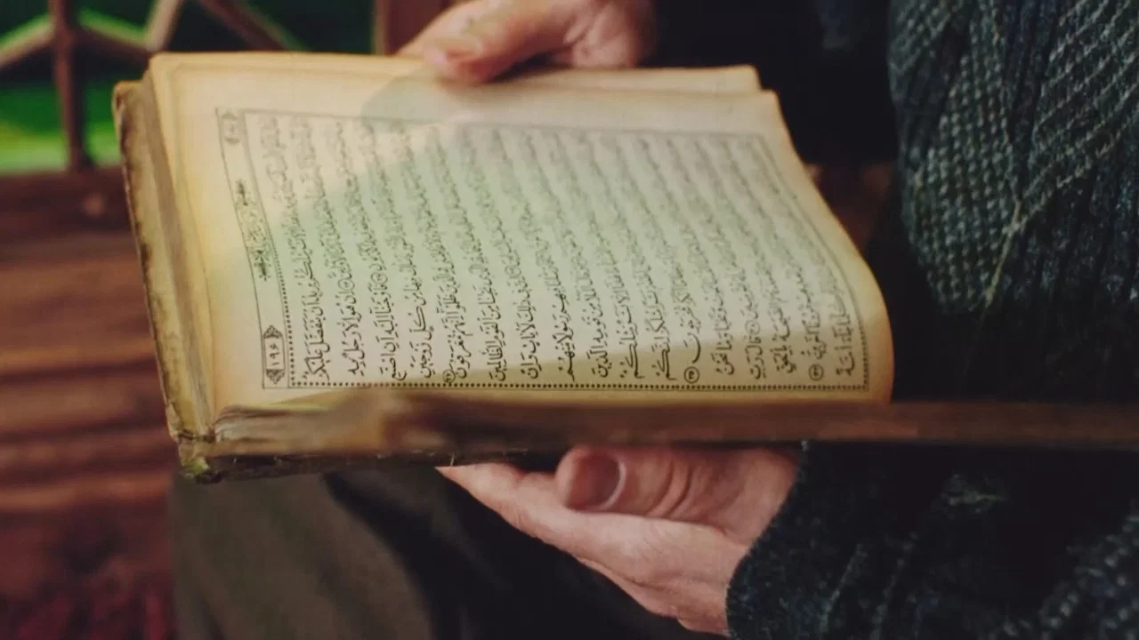 خدا نزدیک است - 剧照