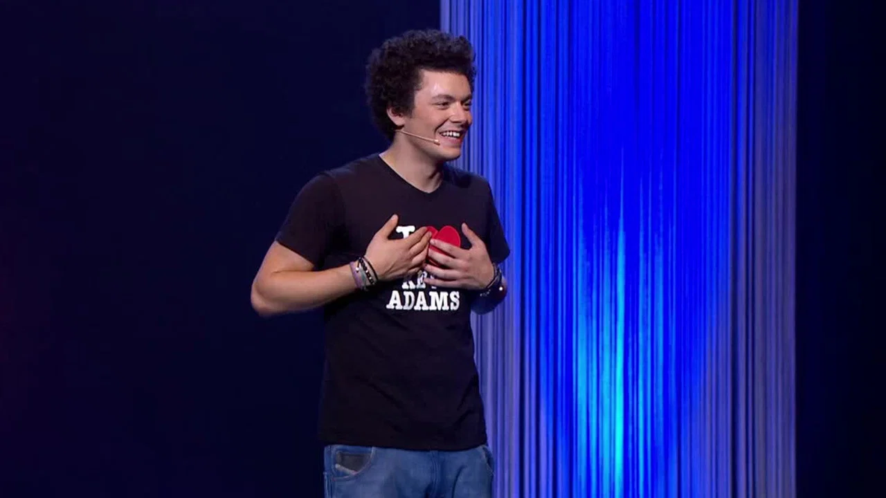 Kev Adams - The Young Man Show - 剧照