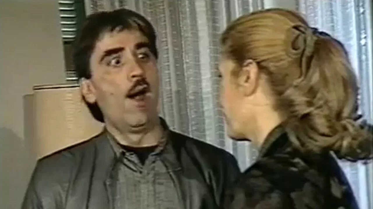 Ά&gamma;&rho;&iota;&epsilon;&sigmaf; &Pi;&lambda;ά&kappa;&epsilon;&sigmaf; &Sigma;&tau;&alpha; &Theta;&rho;&alpha;&nu;ί&alpha; - 剧照