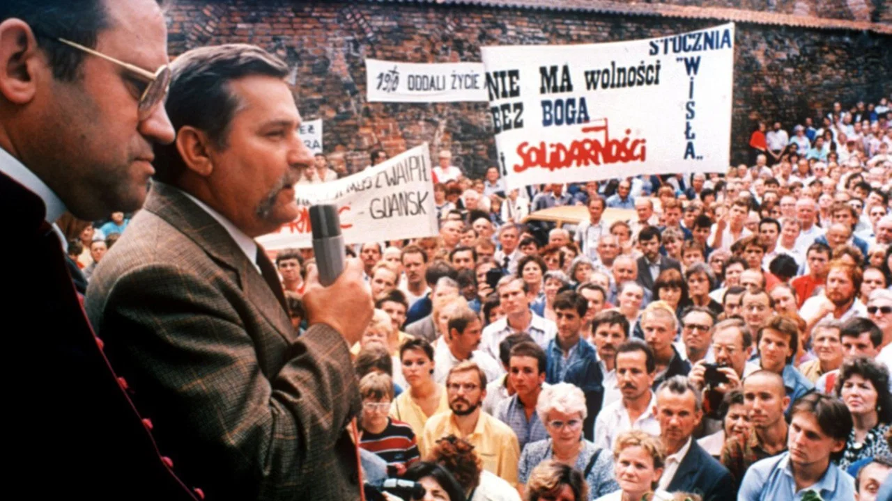 Solidarnosc, la premi&egrave;re br&egrave;che - 剧照