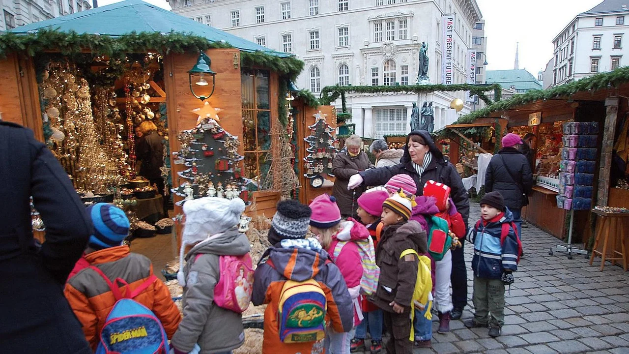 Christmas on the Danube - 剧照