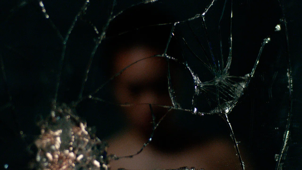 Spiders on My Lashline - 剧照