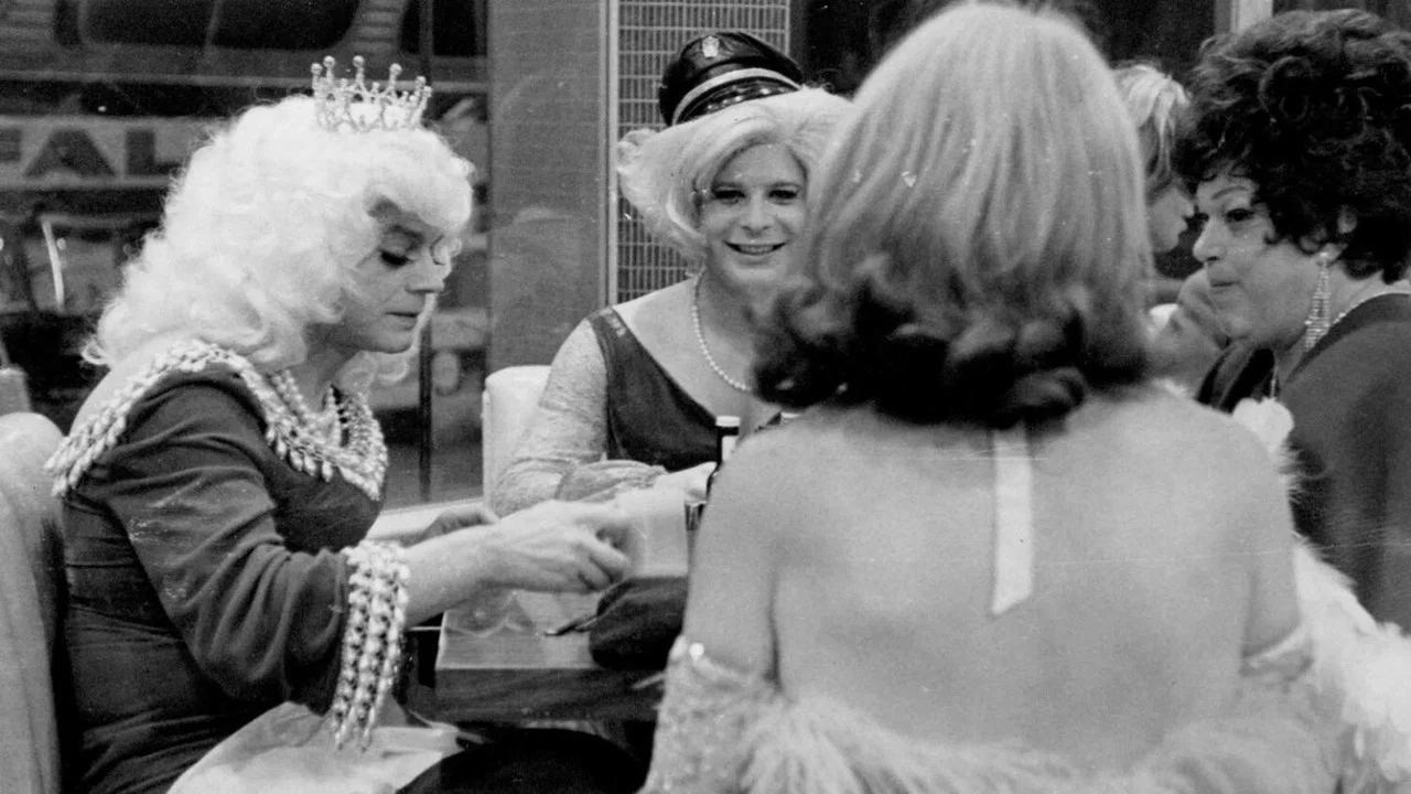Screaming Queens: The Riot at Compton's Cafeteria - 剧照