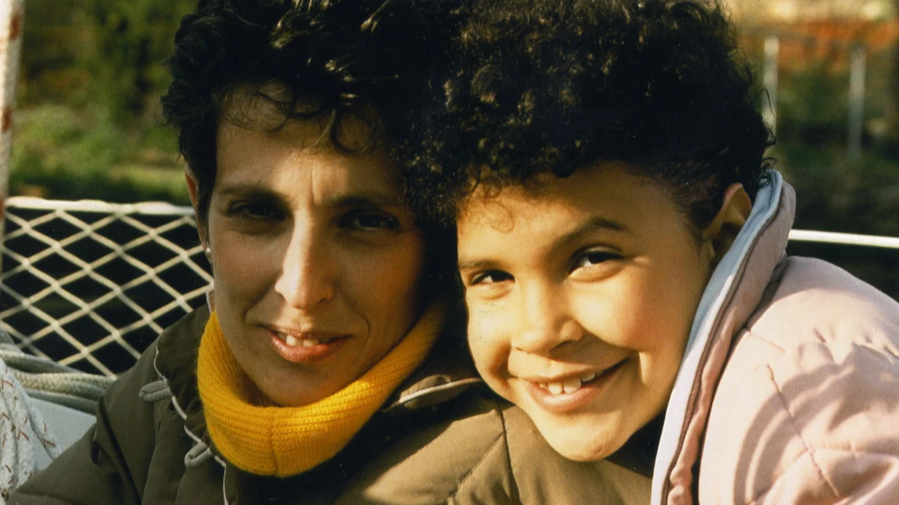 Little White Lie - 剧照