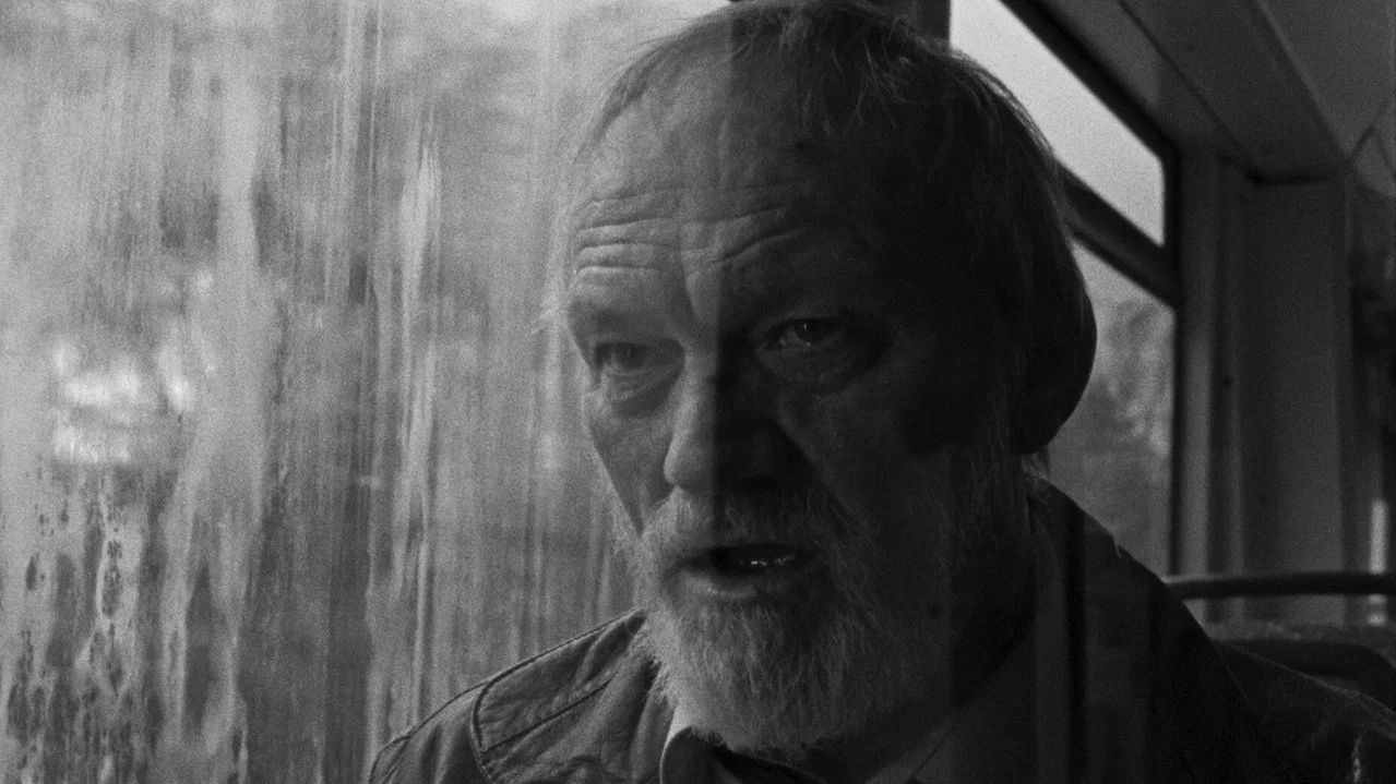 O - 剧照