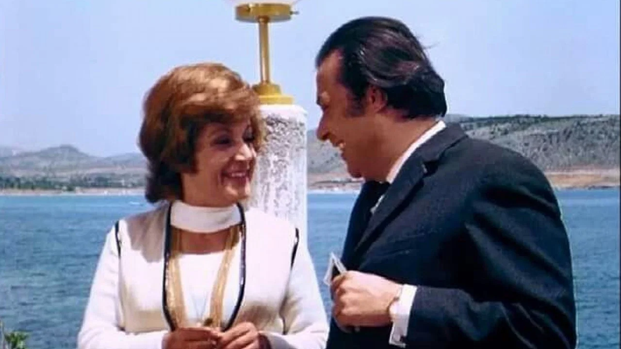 &Zeta;&eta;&tau;&epsilon;ί&tau;&alpha;&iota; &Epsilon;&pi;&epsilon;&iota;&gamma;ό&nu;&tau;&omega;&sigmaf; &Gamma;&alpha;&mu;&pi;&rho;ό&sigmaf; - 剧照