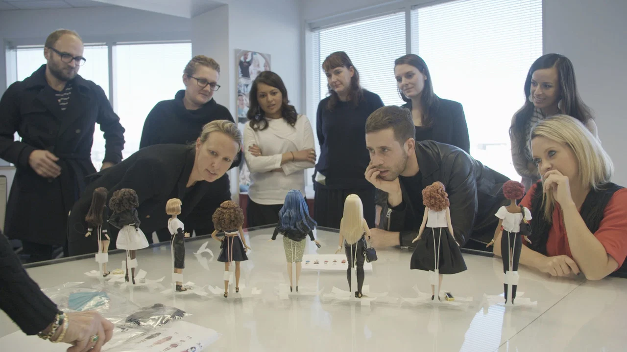 Tiny Shoulders: Rethinking Barbie - 剧照