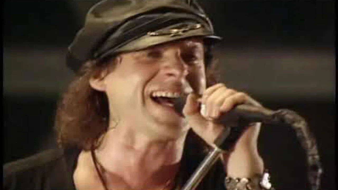 Scorpions &lrm;&ndash; Crazy World Tour Live...Berlin 1991 - 剧照