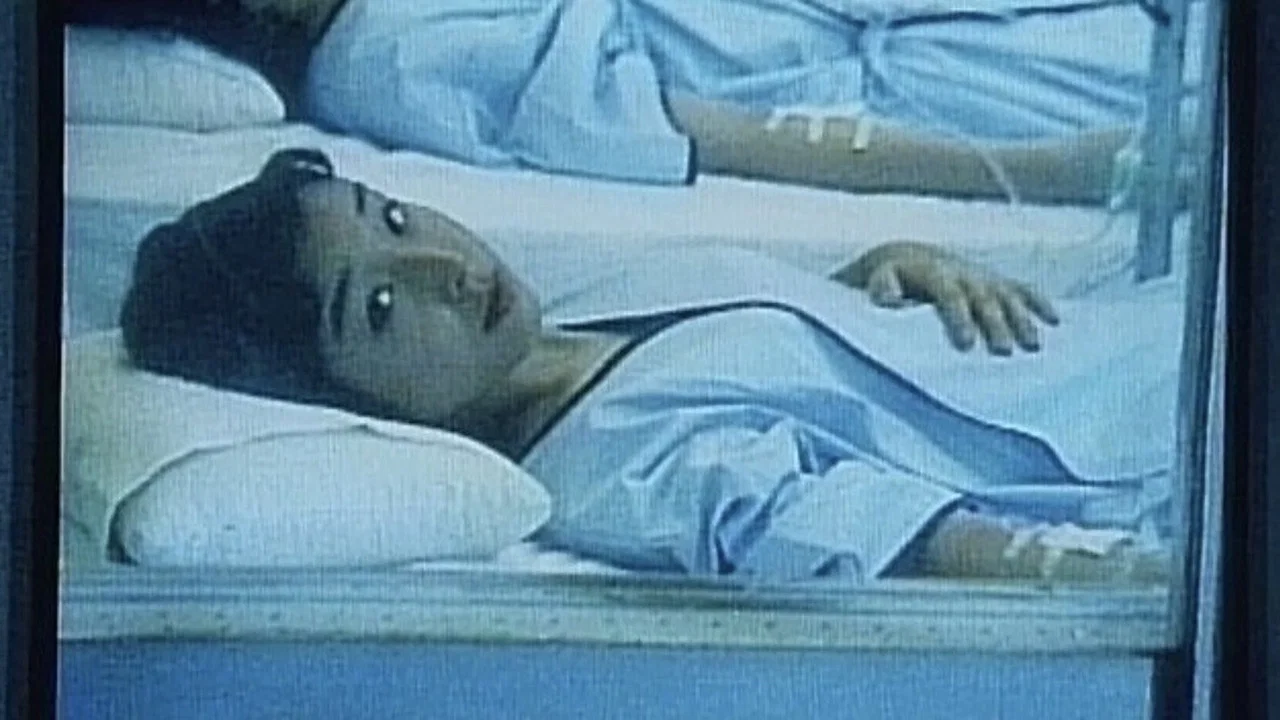女虐 - 剧照