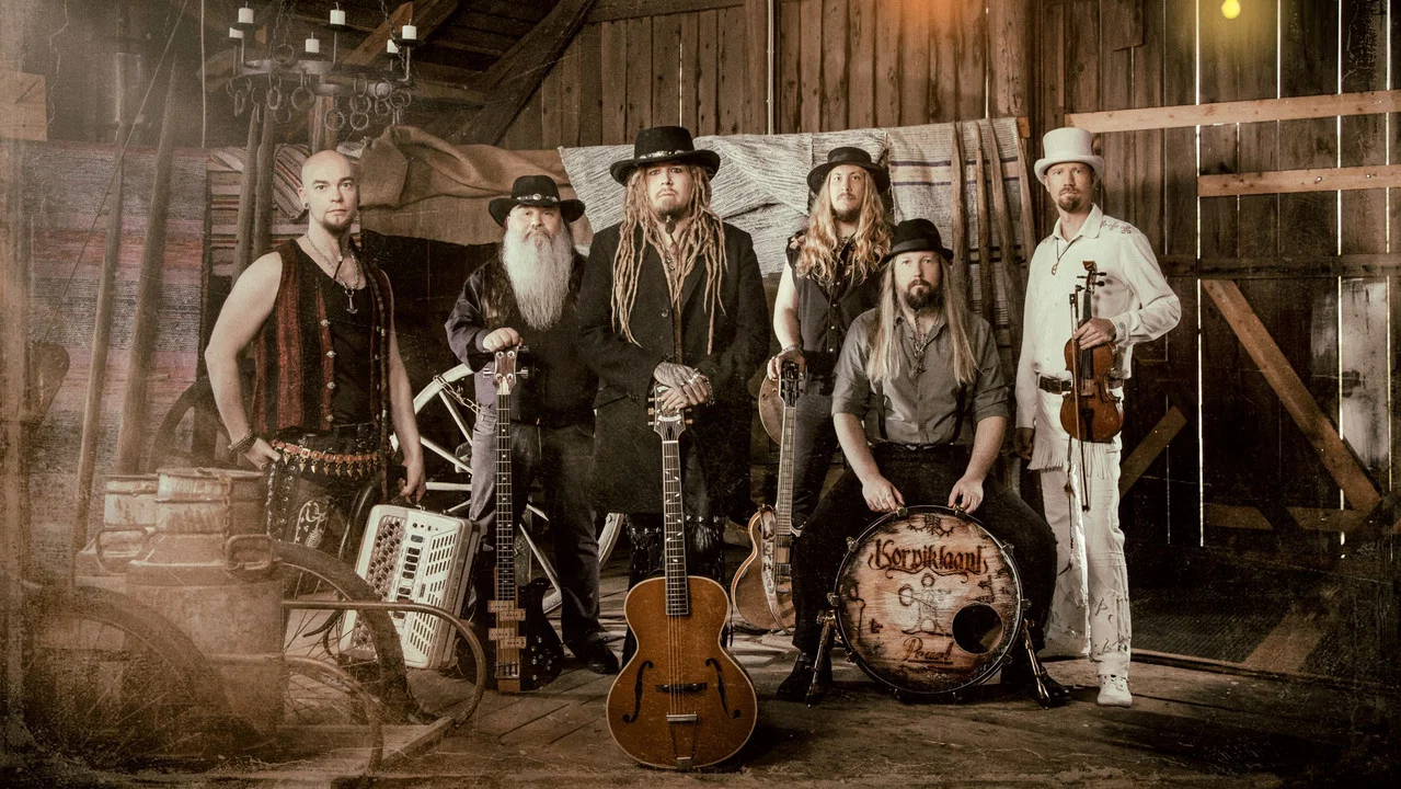 Korpiklaani &lrm;&ndash; Live At Masters Of Rock - 剧照