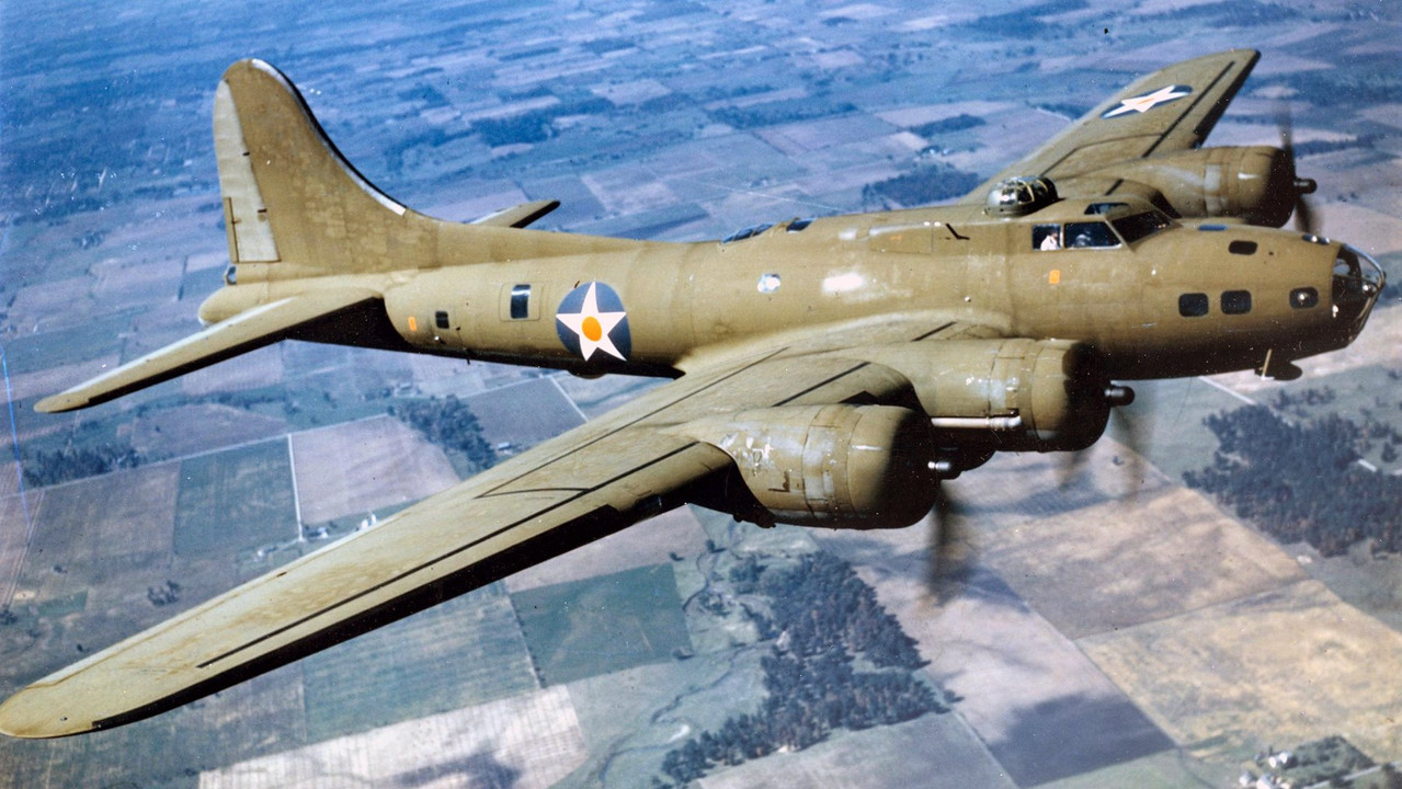 Memphis Belle in Color - 剧照