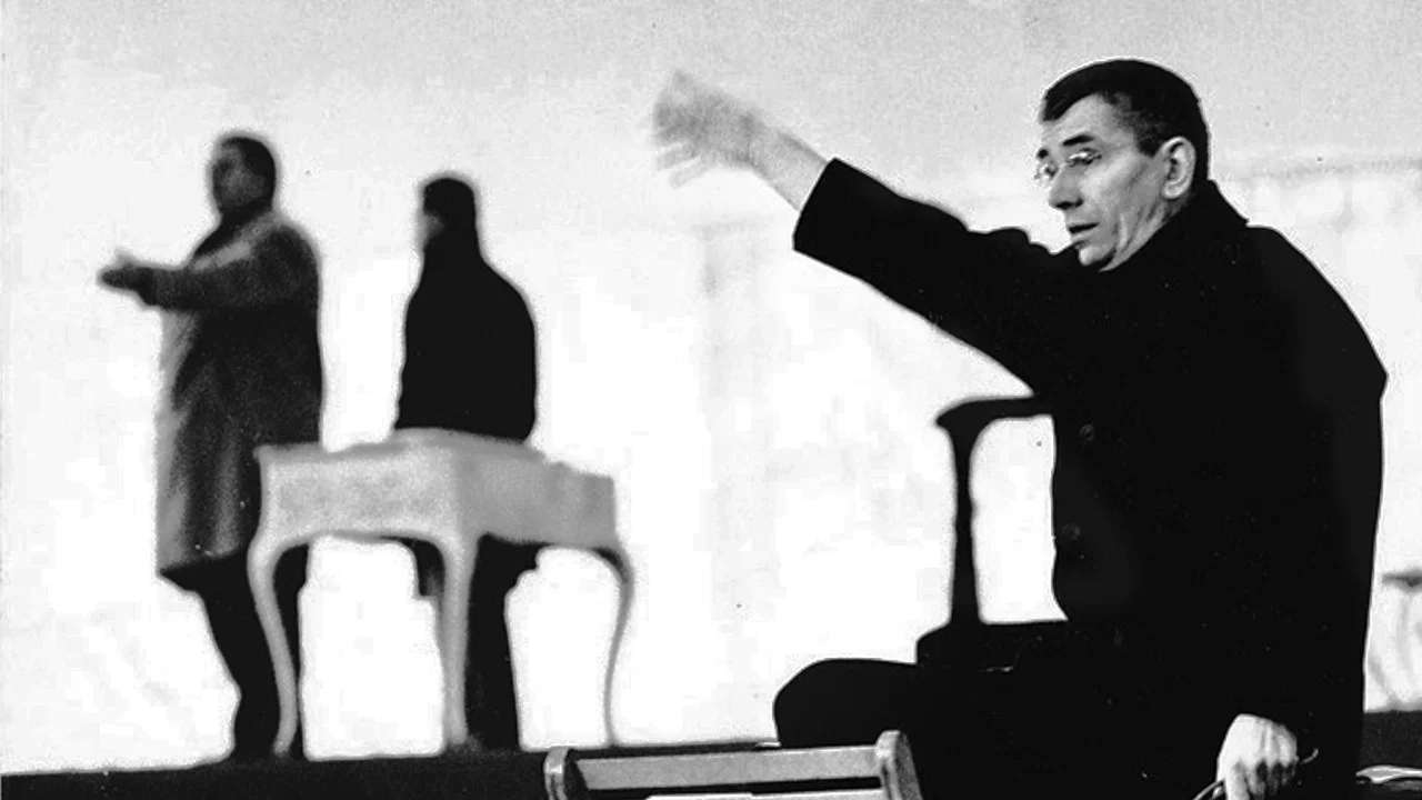 Jean-Marie Serreau, d&eacute;couvreur de th&eacute;&acirc;tres - 剧照